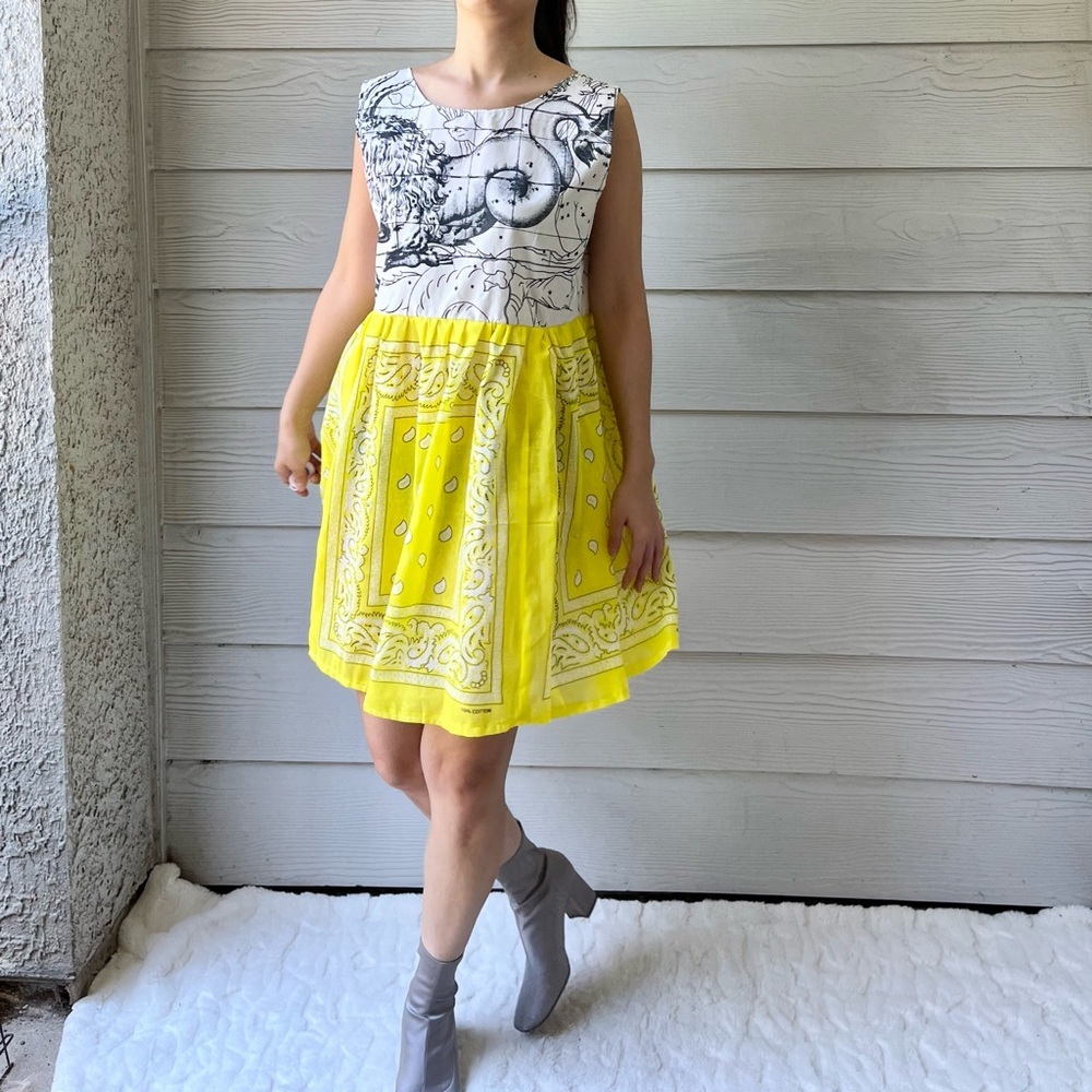 Vintage Fabric | Handmade Myth The Astrological Star Signs Dress SKU 08171 - Picture 6 of 14